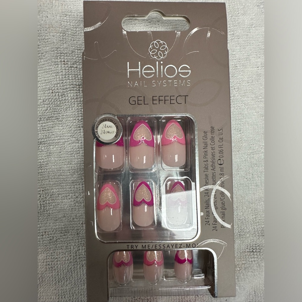 Hearts & Hugs faux nail sets